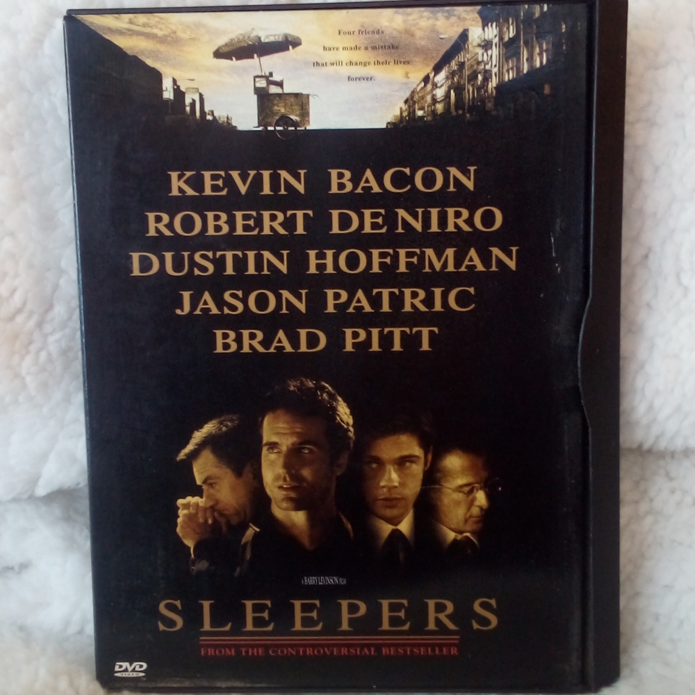 DVD - R - SLEEPERS
